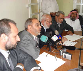 نواب يتجهون إلى دمشق للقاء قادة حماس