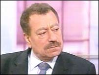 عطوان يصف المبادرة المصرية بـ"المسمومة" ويدعو الى رفضها