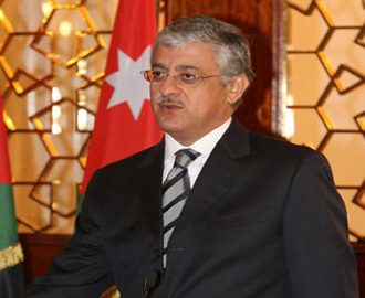 وزير العمل يعلن " قرفه " من النواب