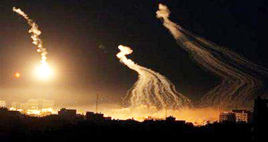 خروقات إسرائيلية مع بدء سريان "وقف إطلاق النار" بغزة والمقاومة تشترط الانسحاب