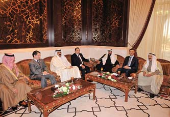 لقاء مصالحة عربية بحضور الملك