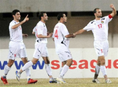 بعد خسارته الكبيرة..اجتماع طارئ لإقالة الجهاز الفني للمنتخب الوطني