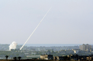 الاحتلال يهدد بضربة جديدة "غير متكافئة" ضد حماس