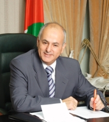 مزاحم المحيسن خطر قادم إلى وزارة العمل