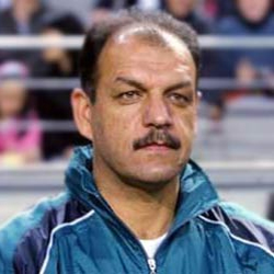 عدنان حمد يوقع رسميا لتدريب المنتخب الوطني