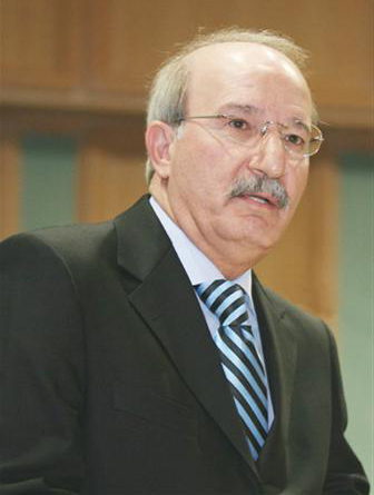 مستشار أمين عمان الإعلامي.. والفساد يستشري