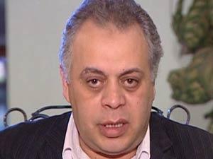 انتقادات لنقيب الفنانين المصريين بعد دعوة الملحق الثقافي الإسرائيلي لحضور عرض مسرحي