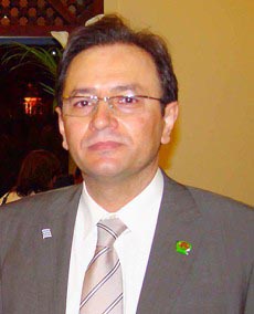 أمين عمان يكشف للمقربين منه