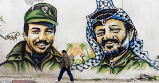 قيادي في فتح يهاجم أمراء الظلام في الحركة ويتهمهم بتشييد إمبراطوريات خاصة