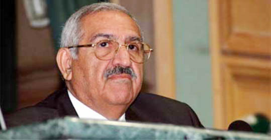 نواب يبيعون إعفاءهم الجمركي في المنطقة الحرة