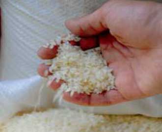 هل تعود القضية من جديد؟.. ضبط كميات من الأرز الفاسد في المؤسسة الاستهلاكية المدنية بمأدبا