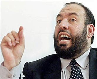 مصر تحظر دخول 3 من قيادة حماس إلى أراضيها