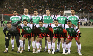 الوحدات يغادر الى سوريا لملاقاة الكرامة بكرة القدم