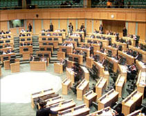 في استطلاع لمركز القدس للدراسات : 9% راضون عن اداء مجلس النواب و35% غير راضين عن أداء نواب دوائرهم