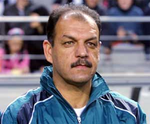 حمد يعلن تشكيلة المنتخب الوطني في مؤتمر صحفي الأحد