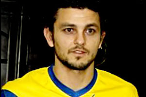 مصريون يحاصرون منزل غالي بالرياض ويطالبونه بالالتزام أو الرحيل