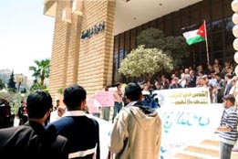 "الأردنية" تنتصر للأقصى في وجه التهديدات الإسرائيلية