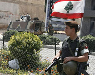 اتهام 4 لبنانيين احدهم عسكري بالتجسس لاسرائيل