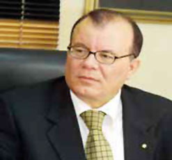 الشريف: رفع التحفظ عن المادة 15 من (اتفاقية سيداو) استجابة لمطلب وطني