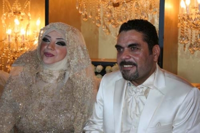 بالصور..الأسير المحرر سمير القنطار وزينب برجاوي يحتفلان بزفافهما
