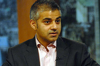 صادق خان أول وزير غربي يزور مكة المكرمة