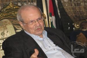 القدومي لا يعترف بحكومة فياض ويهاجم عباس