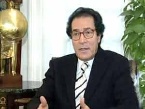 اعتذار فاروق حسني لإسرائيل يفجر بركان غضب في مصر