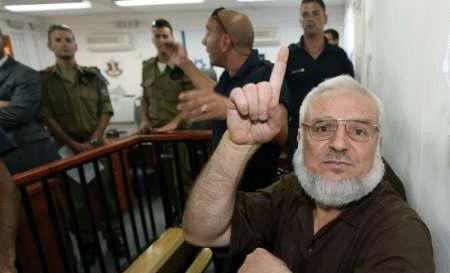 الإفراج عن رئيس المجلس التشريعي الفلسطيني عزيز دويك