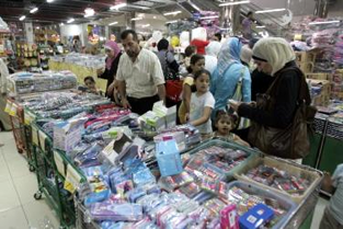 أسعار كتب المدارس الخاصة تستنزف جيوب الأهل