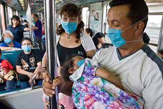 صلاح : لا نية لالغاء موائد الرحمن الرمضانية بسبب انفلونزا الخنازير