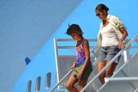 شورت قصير جداً لسيدة أمريكا الأولى يثير ضجة في واشنطن