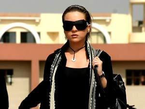 مى عز الدين تعترف بفسخ خطبتها من زيدان