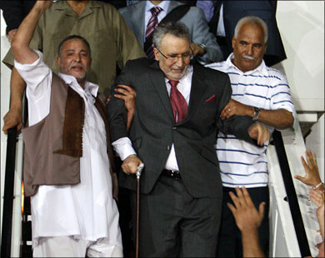 وثائق بريطانية : "النفط" كان وراء إطلاق سراح المقرحي