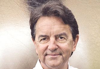 الصحافي السويدي دونالد بوستروم : اسرائيل سرقت اعضاء الشهداء وعليها الاعتذار للشعب الفلسطيني