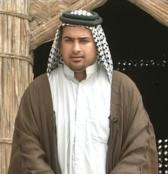 حصان ذهبي من امير قطر ووسام شرف من القذافي بين هدايا تنتظر منتظر الزيدي