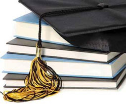 الكشف عن طبيب وممرضة يحملان شهادات مزورة