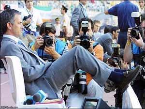 إيقاف مورينيو مدرب الانتر وتغريمه