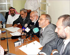 النواب الإسلاميون ينتقدون تفشي ظاهرة العنف المجتمعي وتراجع دور الجامعة