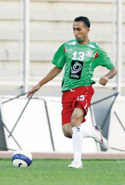 رأفت يحتج على استبداله ومكافأة خاصة لمدرب كفرسوم وخصم نصف راتب حسن