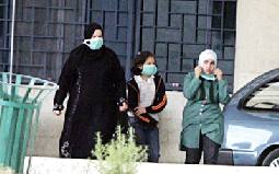 صحفية تتقمص دور مريضة وتكشف عن سوء معاملة طبيبة مناوبة لمراجعي "مستشفى حمزة"