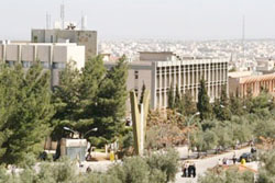 ذبحتونا":"اليرموك" تفصل طالبة بسبب مناقشة استاذ