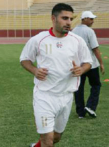 7 آلاف مقدم عقد مزيان وسيموكوندا يطالب بمستحقاته ولاعبو الحسين يعتذرون