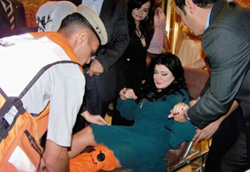 شاهد الصور.. جومانا مراد تسقط ارضا وتكسر ساقها في عمان !