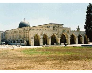 "العمل الاسلامي" يطالب الحكومة بدرء المخاطر عن الاقصى