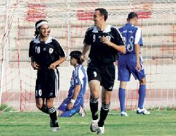 مزيان يطلب معسكرا وسراج رسميا في جاوا الاندونيسي