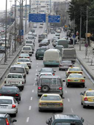 لجنة رسمية توصي بضرورة الحد من اقتراض المؤسسات المستقلة وتدعو لإلغاء بعضها