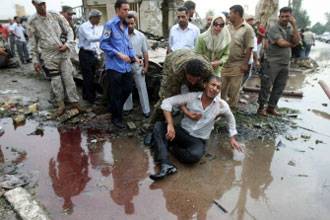 بعد أن سلب سلاح الحارس ..متهم بـ"تفجيرات بغداد الدامية" يقتل ضابطا خلال التحقيق