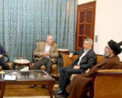 "8 آذار" تقرر السير في تشكيل حكومة وحدة وطنية في لبنان