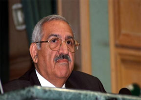 احاديث نيابية «سرية» حول طرح الثقة بالحكومة