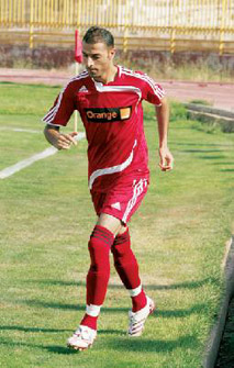 جسام يطالب بالمستحقات والشيشاني مطلوب لناديين ودعوة فلسطينية لشباب الحسين